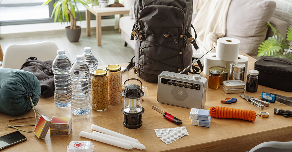 Emergency safety kit